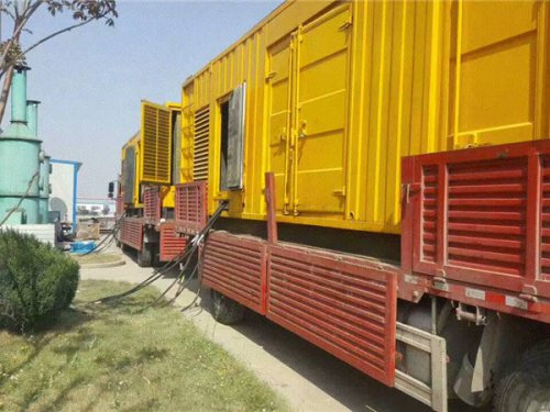 屏边发电机出租如何根据燃油压力判断燃油系统是否存在故障？