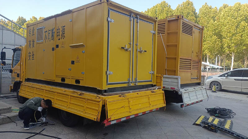 屏边柴油发电机组和UPS电源配合使用时的注意事项