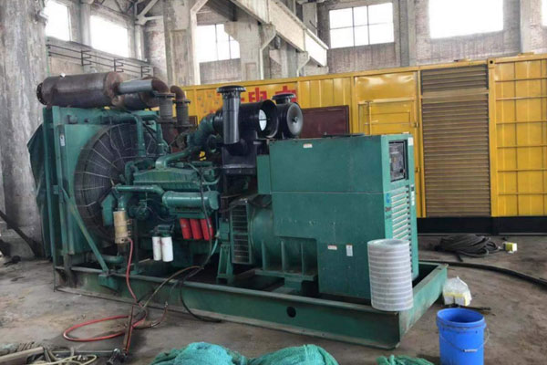 屏边发电机组的空气滤清器应该如何保养？