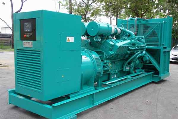 屏边柴油发电机组电压不稳定怎样维修？