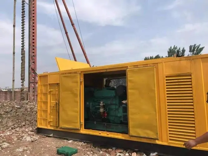 屏边清洗空气滤清器时需要注意什么？