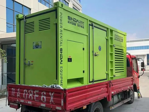 屏边更换水冷式机油散热器的密封件时，如何选择合适的密封胶？